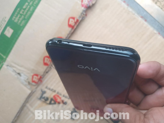 Vivo Y11  6/128